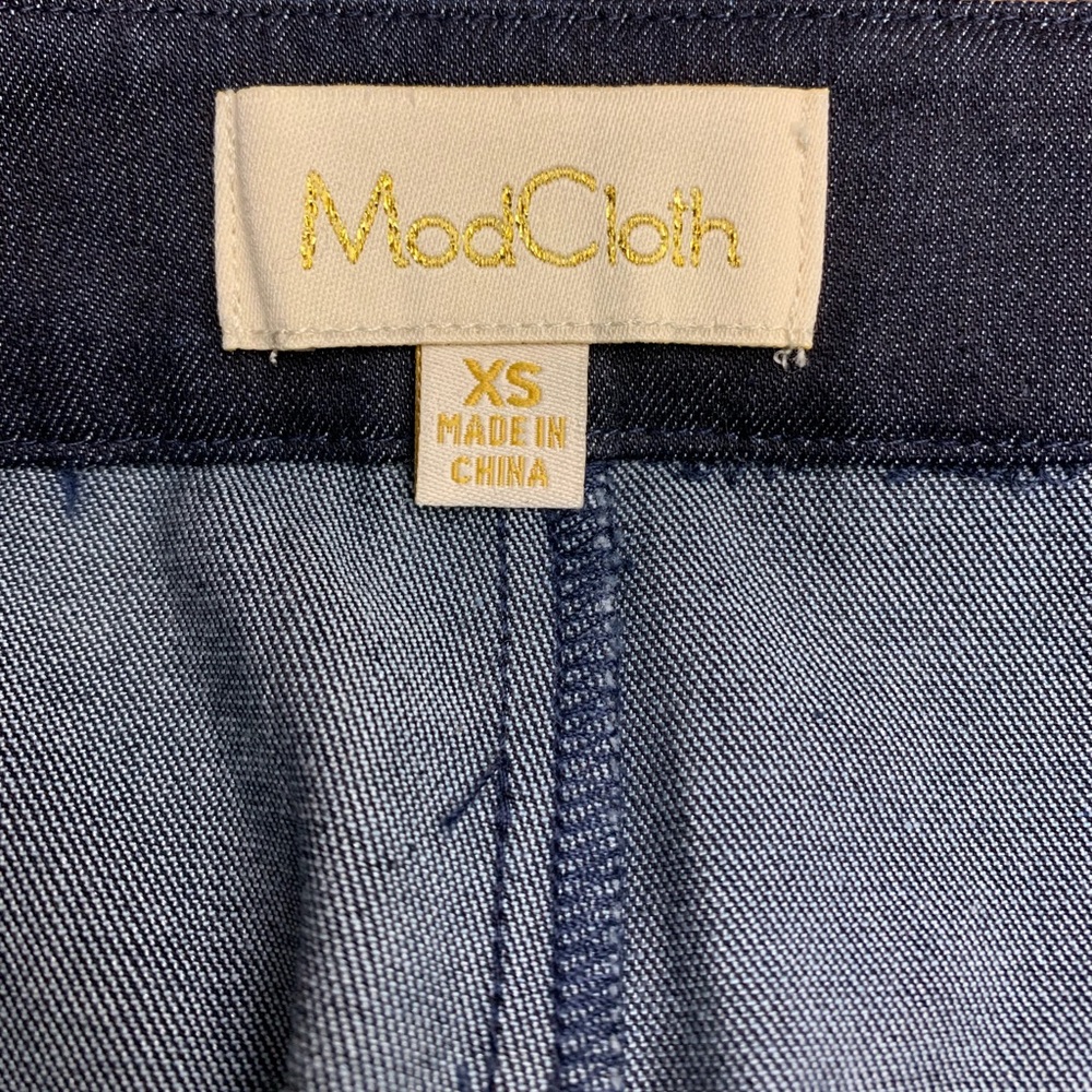 ModCloth Capris - Picture 4 of 7